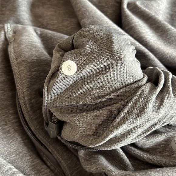 Lululemon Half Zip - Picture 5 of 5